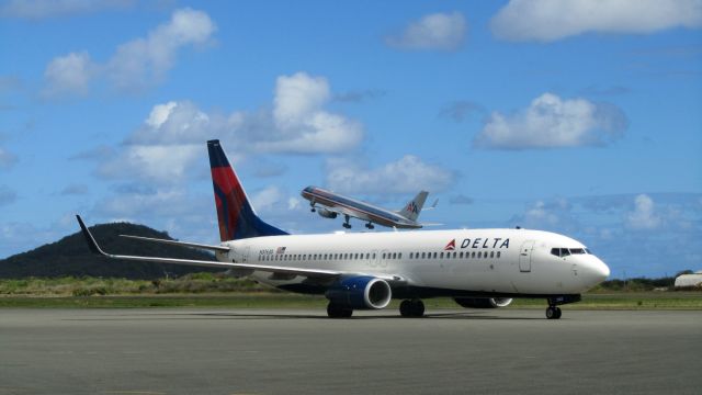 Boeing 737-800 (N3763D)