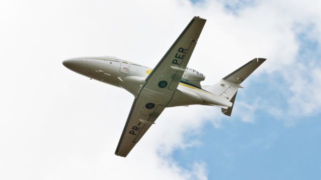 Embraer Phenom 100 (PR-PER)