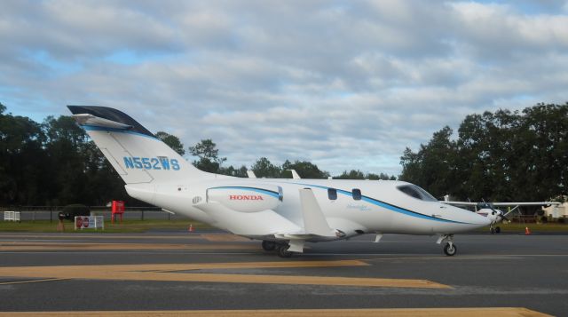 Honda HondaJet (N552WS) - Arrival at Spruce Creek 7FL6, Florida.