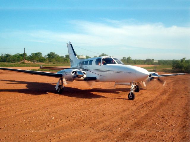 Cessna 402 (ZS-MPC)