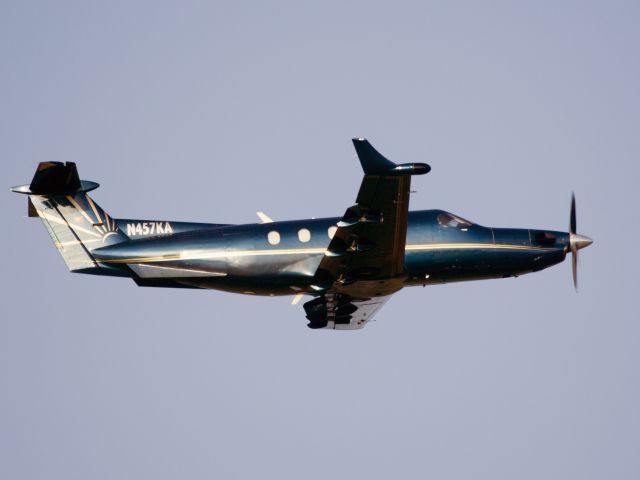 Pilatus PC-12 (N457KA) - 13 June 2015. Take off runway 19.