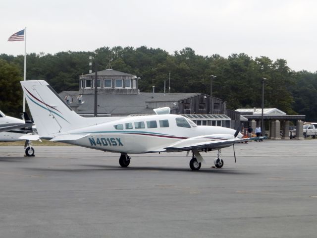 Cessna 402 (N401SX)