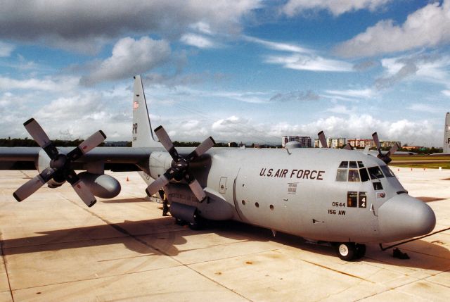 Lockheed C-130 Hercules (64-0544)