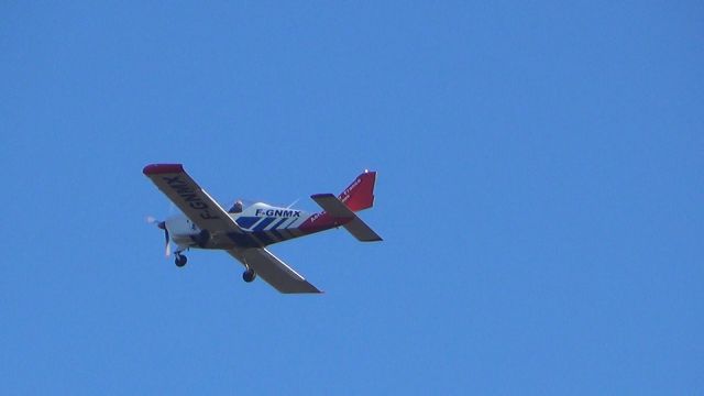 AERO (3) AT-3 (F-GNMX)
