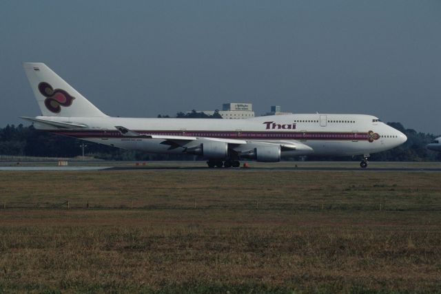 Boeing 747-400 (HS-TGJ) - Departure at Narita Intl Airport Rwy16 on 1992/11/23