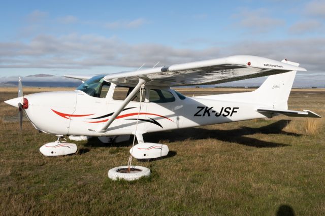 Cessna Skyhawk (ZK-JSF)