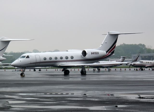 Gulfstream Aerospace Gulfstream IV (N415QS) - World traveller.