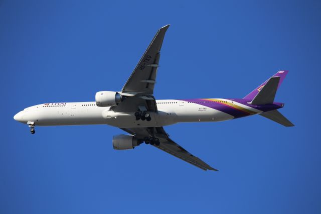 BOEING 777-300ER (HS-TKQ)