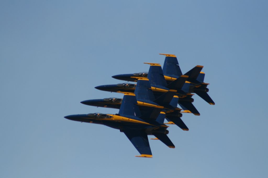 McDonnell Douglas FA-18 Hornet — - Blue Angels  US Navy Flight Demonstration Team  24 July 2010  Blue Thunder Airshow  Idaho Falls, ID