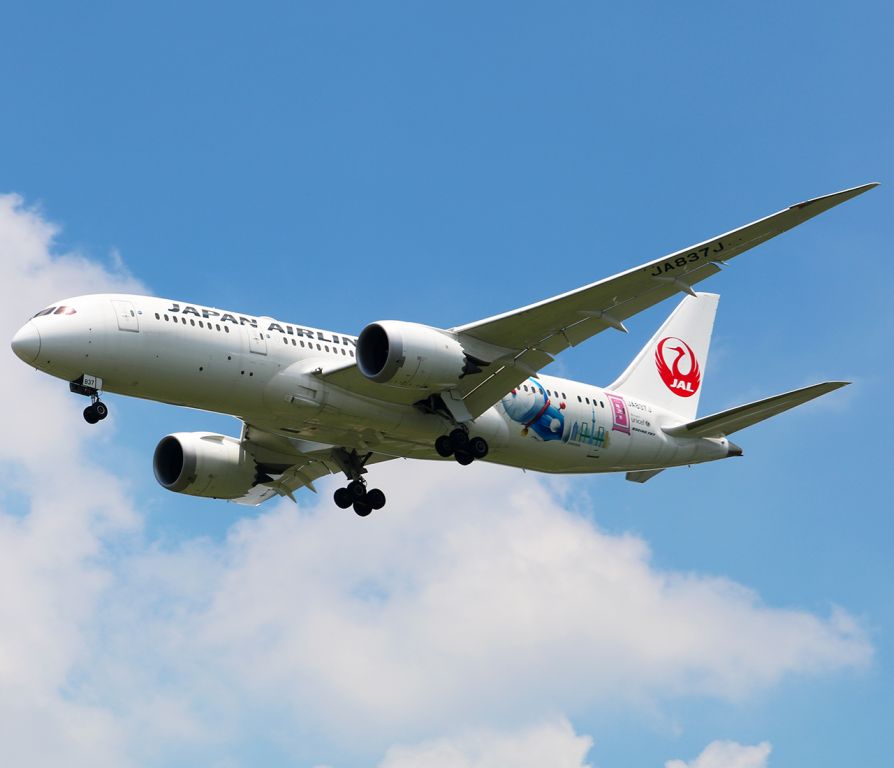 Boeing 787-9 Dreamliner (JA837J)
