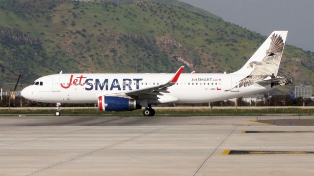 Airbus A320 (CC-AWA)