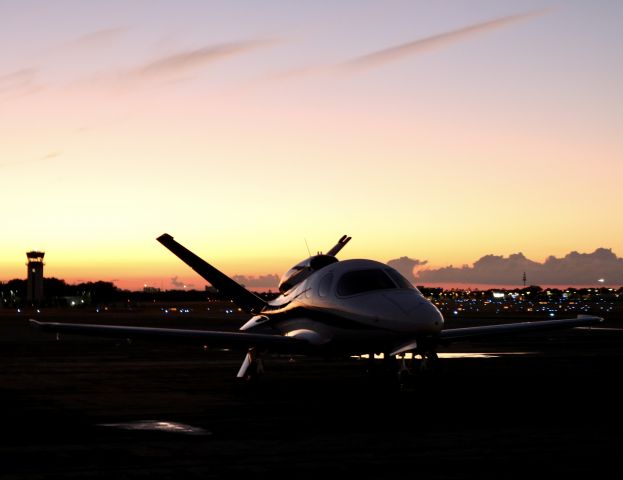 Cirrus Vision SF50 (N822PG)