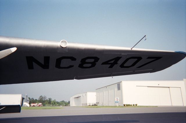 Ford Tri-Motor (N8407)