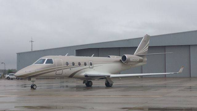 IAI Gulfstream G150 (N100SR)