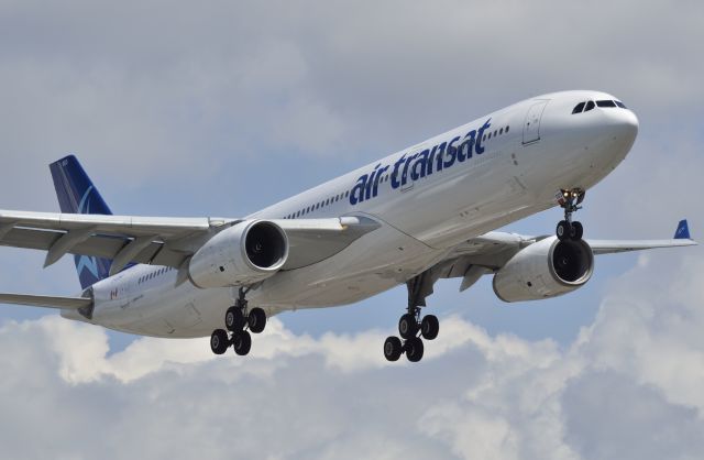 Airbus A330-300 (CCGTSO)