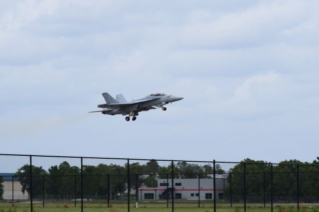 McDonnell Douglas FA-18 Hornet (16-5913) - 15APR18 MSN 059 Taking off from Sun n Fun 2018