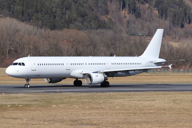 Airbus A321 (G-POWU)