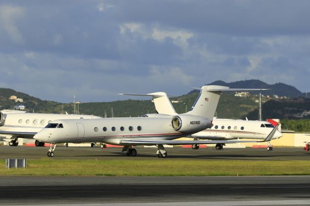 Gulfstream Aerospace Gulfstream V (N628BD) - N628BD at TNCM St Maarten