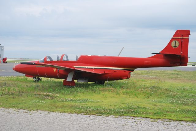 PZL-MIELEC Iskra (N718J)