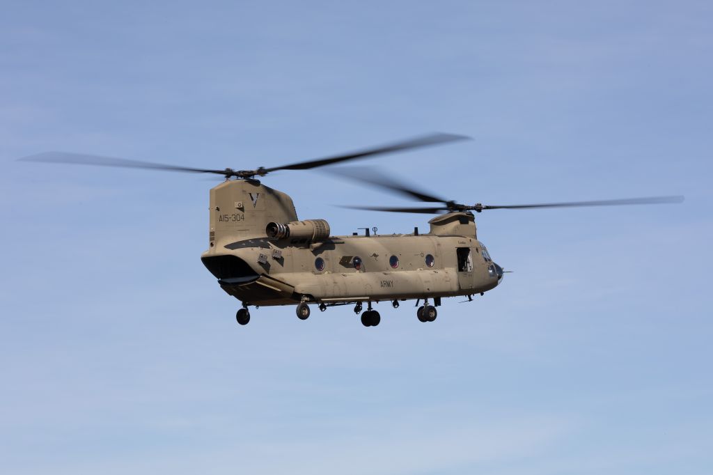 Boeing CH-47 Chinook (A15304) - Australian Army Aviation Regiment CH-47F Chinook