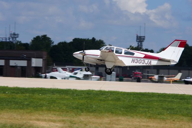 Beechcraft 55 Baron (N303JA)