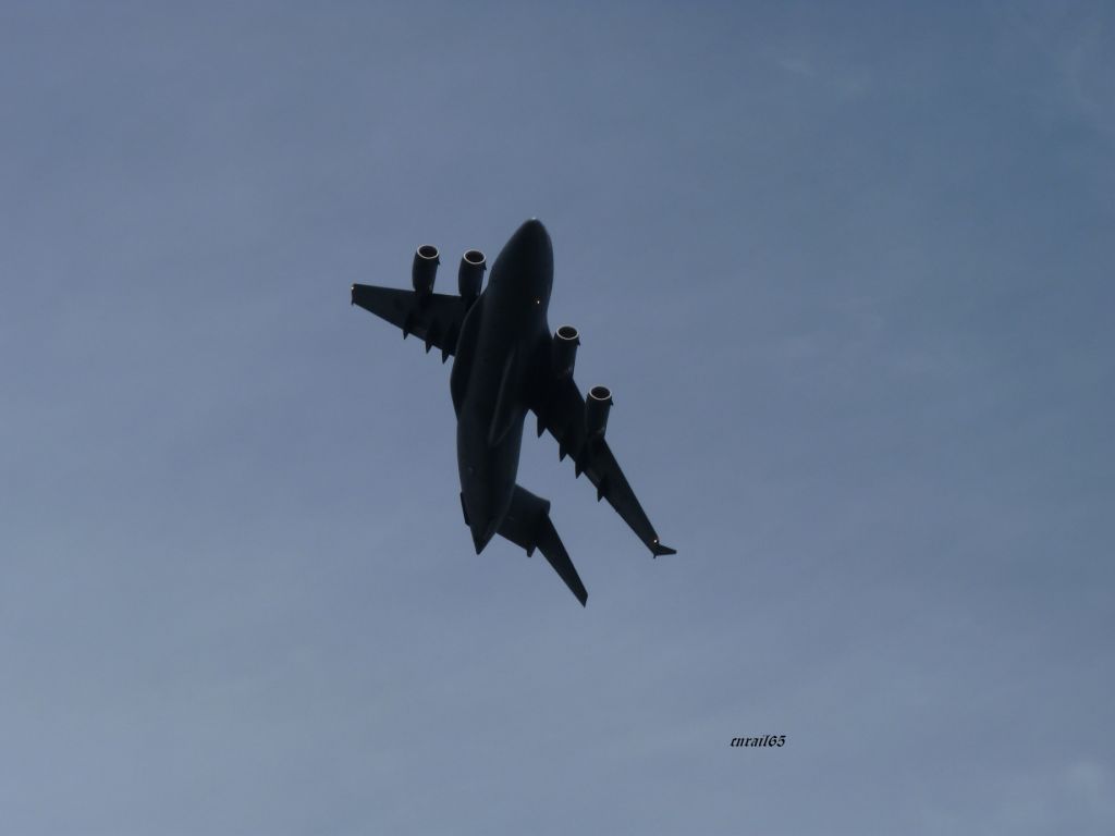 Boeing Globemaster III (17-7702)
