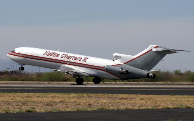 BOEING 727-200 (N720CK)