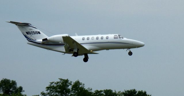 Cessna Citation CJ2+ (N525SM) - On final is this 2003 Cessna Citation 525A in the Spring of 2020.