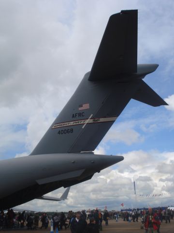 Boeing Globemaster III — - FAIRFORD UK 2012 JROON