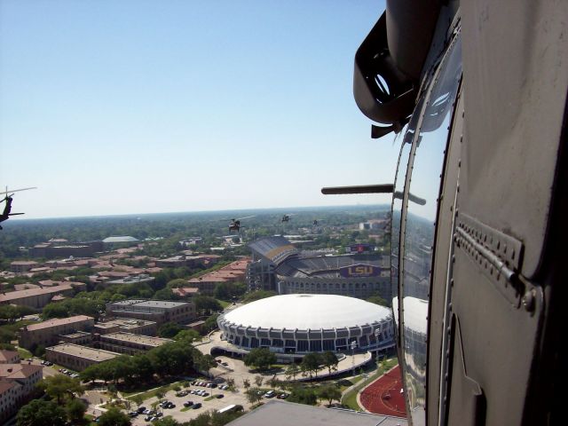 — — - Waypoint: Tiger Stadium, LSU, Baton Rouge, La. Louisiana National Guard UH-60 Blackhawks en route leaving Hammond LA flying over Baton Rouge on their way to Fort Sill, OK.