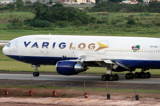 McDonnell Douglas DC-10 (PP-VMU)