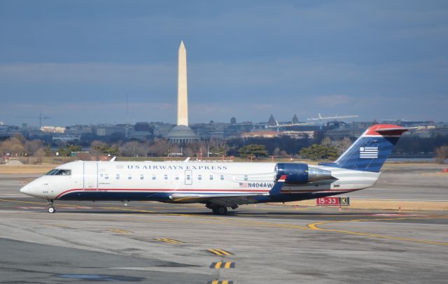 Canadair Regional Jet CRJ-200 (N404AW) - Exiting RWY 33