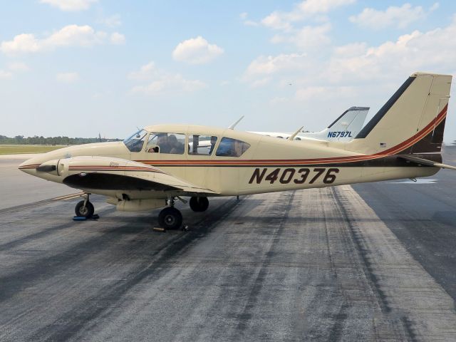 Piper Apache (N40376) - One of the few light piston twin engine aircraft that has a good single engine flight performance. Very safe.