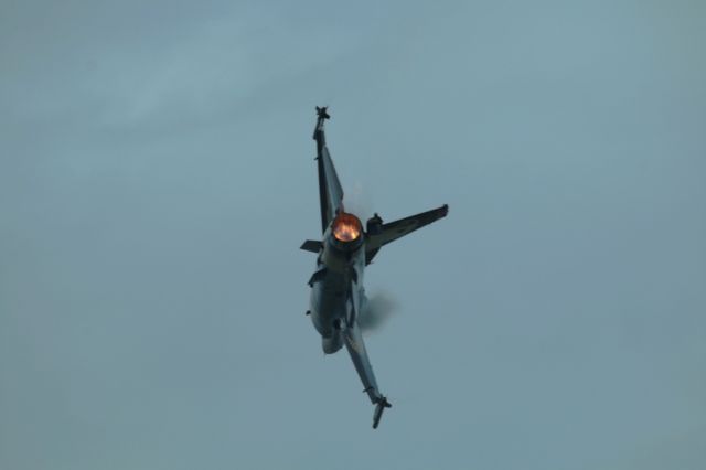 Lockheed F-16 Fighting Falcon — - 132 ND SQUADRON TEAMS, DEMO TEAM SOLOTURK. TURKISH AIR BASE