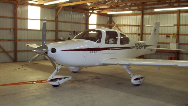 Cirrus SR-22 (N299PM)