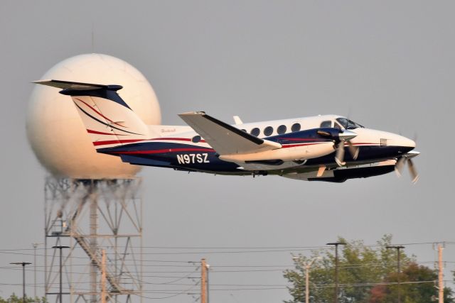 Beechcraft Super King Air 200 (N97SZ) - 09-12-21