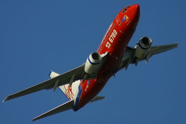 Boeing 737-700 (VH-VBF)