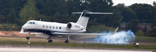 Canadair Challenger 350 (N522AC)