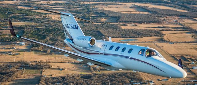 Cessna Citation CJ1 (N525CM)