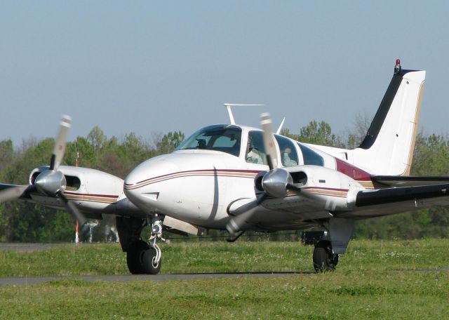 Beechcraft 55 Baron (N31309) - At Downtown Shreveport.  