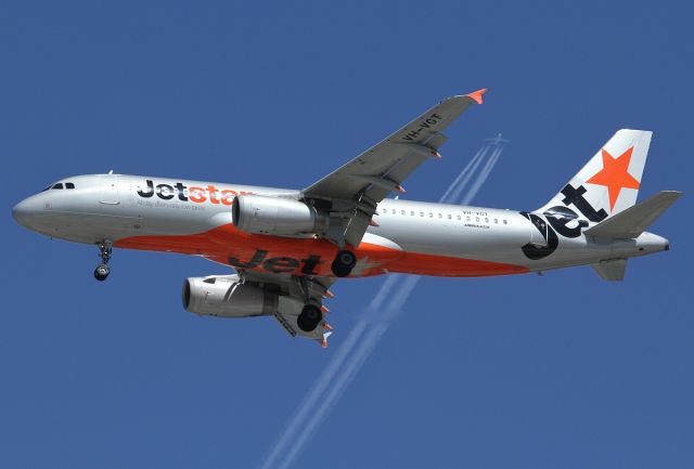 Airbus A320 (VH-VGT)