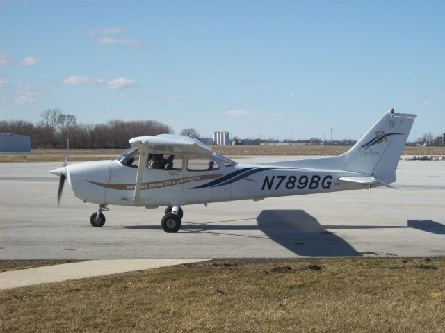 Cessna Skyhawk (N789BG) - BGSU