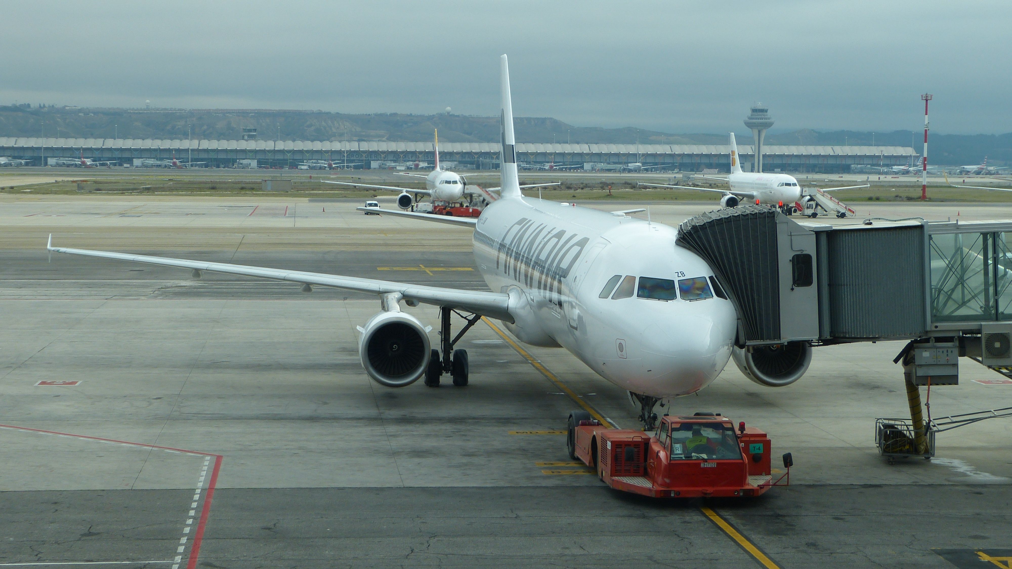 Airbus A321 (OH-LZB) - Heading out to Helsinki