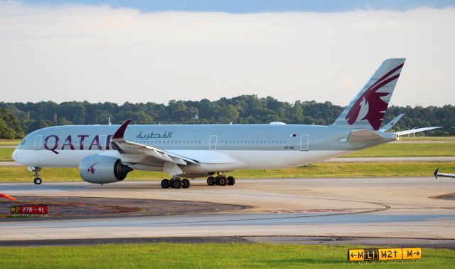 Airbus A350-900 (A7-AML)