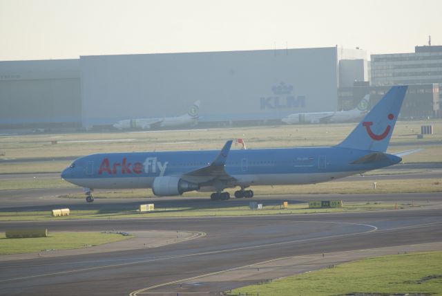 PH-OYE — - B767-304ER cn28979