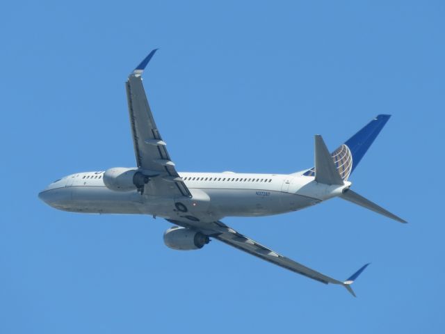 BOEING 737-300 (N37287)