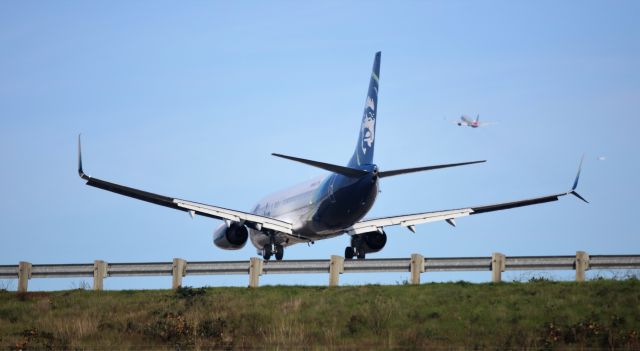 Boeing 737-800 (N546AS) - 11-17-21