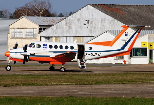 F-GJFC — - Beech Super King Air 200