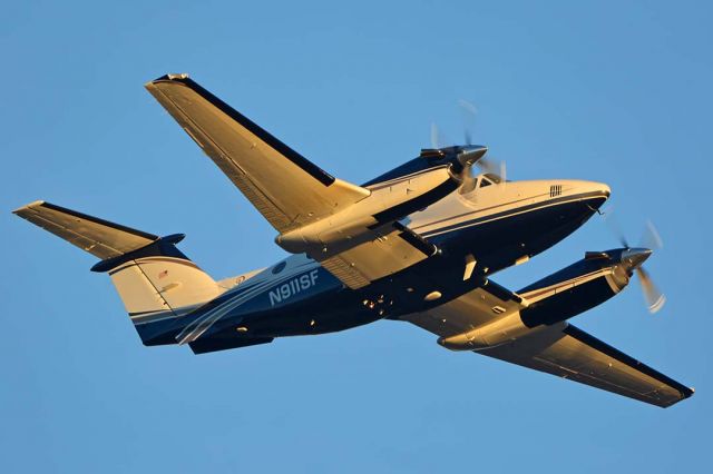 Beechcraft Super King Air 200 (N911SF) - Northside Hay Company Beech B200 King Air N911SF at Phoenix Sky Harbor on January 12, 2018.