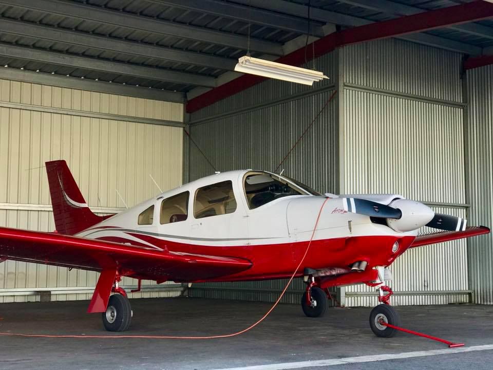 Piper Cherokee Arrow (N280ND)